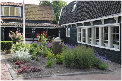 Lezing: Een voltooid leven, roman over een doorleefd afscheid. Hospice de Schelp te Krommenie